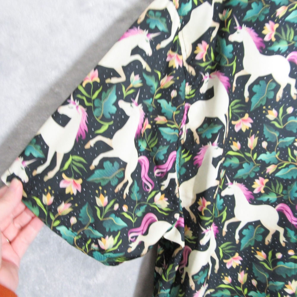 WESC Unicorn Floral Button Up Shirt Mens Medium Short Sleeve Party Top - Picture 3 of 10
